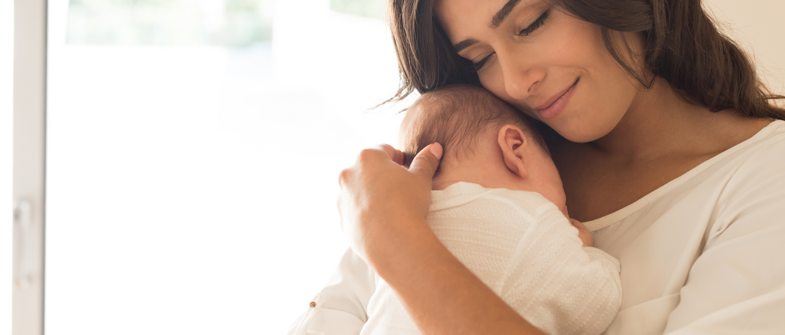 Easy Breastfeeding Tips: For New Moms
