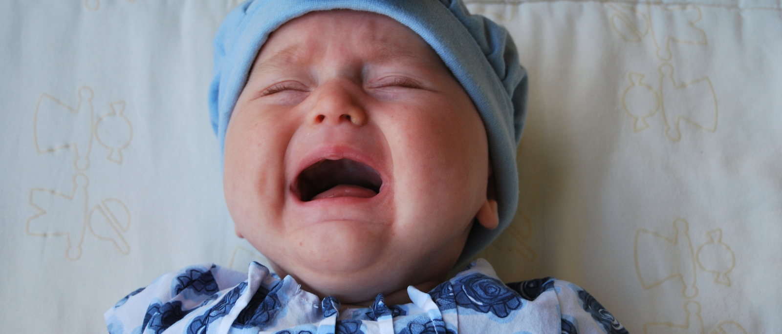 4 Gentle Steps: Calm a Crying Newborn