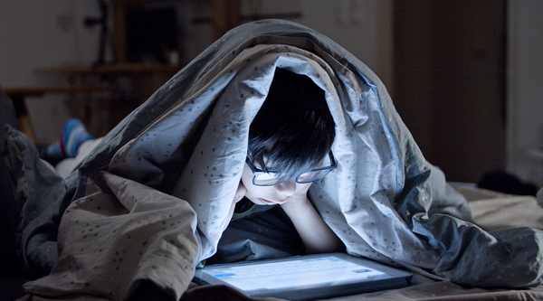 How To Replace Screen Time Or Engage Your Child Without TV